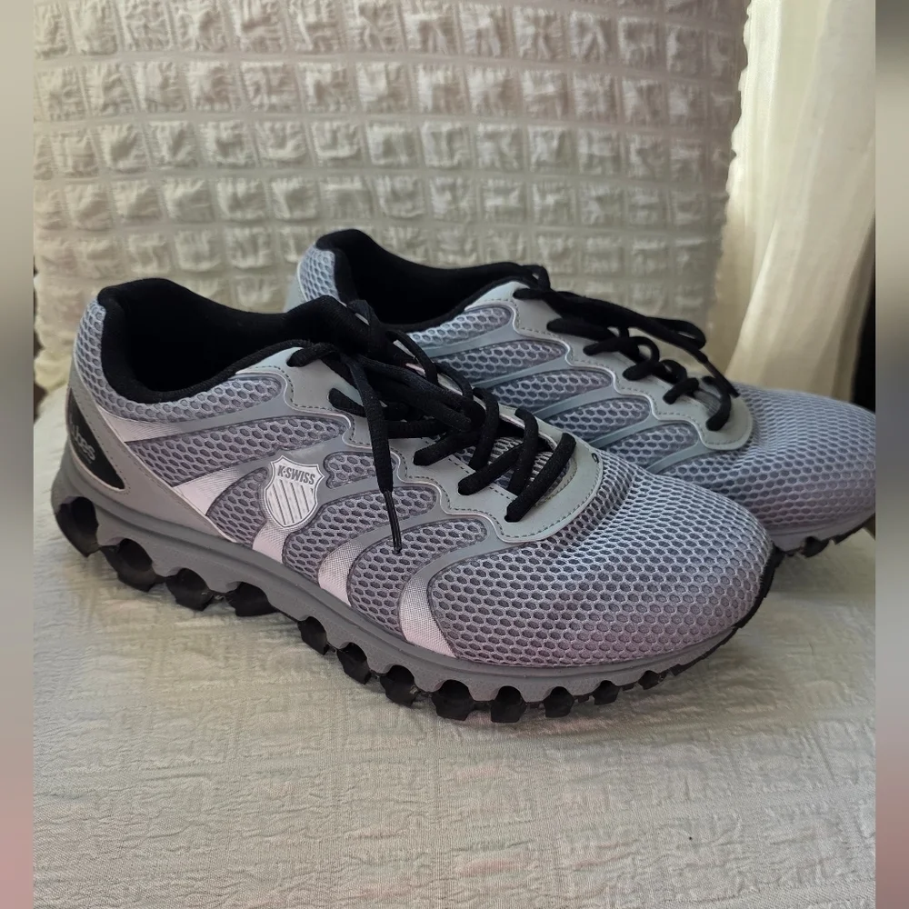K-Swiss Gray and Black Athletic Shoes